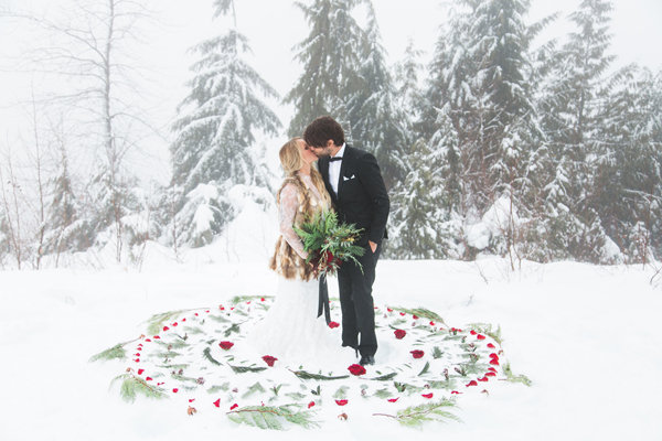WINTER WEDDING